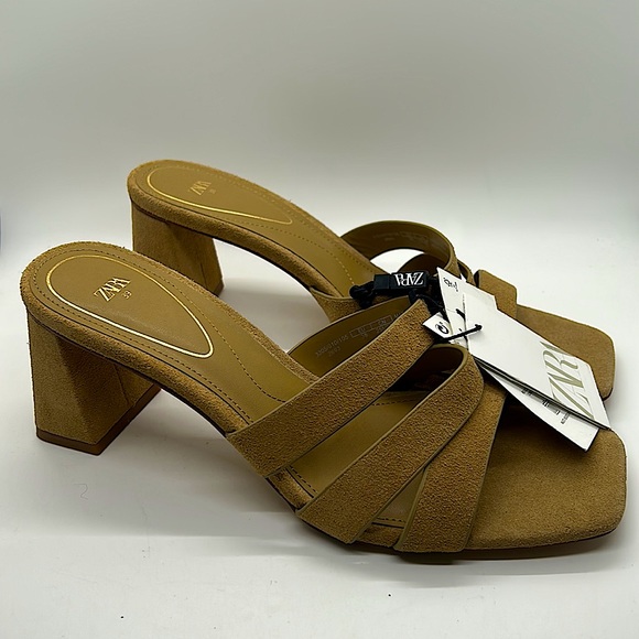 Zara NWT Block Heel Sandals Shoes **Size 39/US Sz 8** 🔥🔥 - Picture 2 of 5